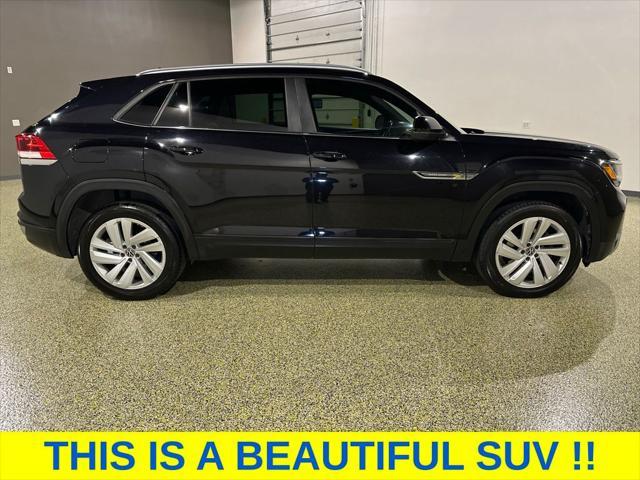 used 2020 Volkswagen Atlas Cross Sport car, priced at $17,495