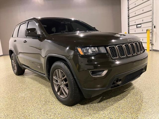 used 2016 Jeep Grand Cherokee car, priced at $15,998