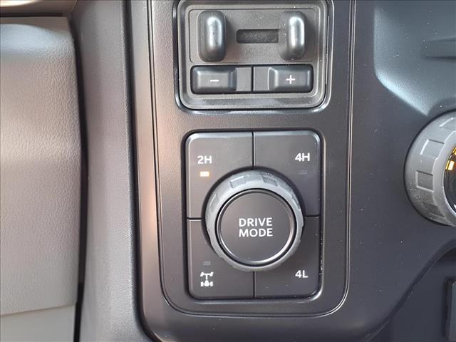 new 2025 Ford F-250 car, priced at $54,650