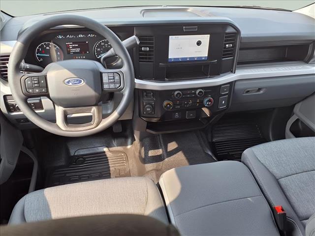 new 2025 Ford F-250 car, priced at $54,650