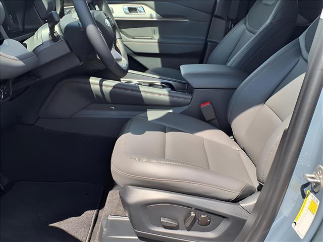 new 2025 Ford Explorer car, priced at $49,983