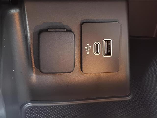 new 2025 Ford Explorer car, priced at $52,189