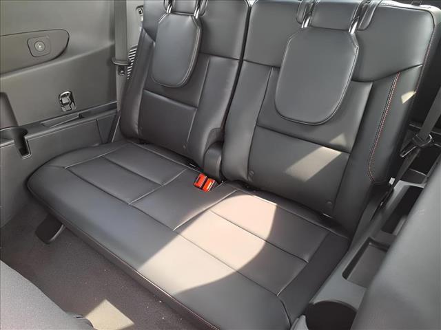 new 2025 Ford Explorer car, priced at $52,189