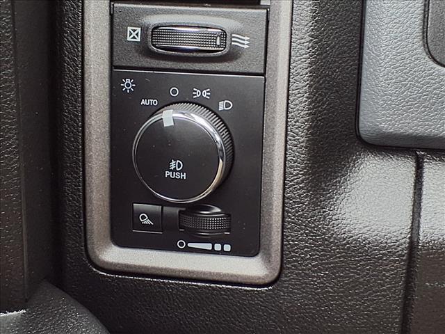 used 2019 Ram 1500 Classic car, priced at $28,250