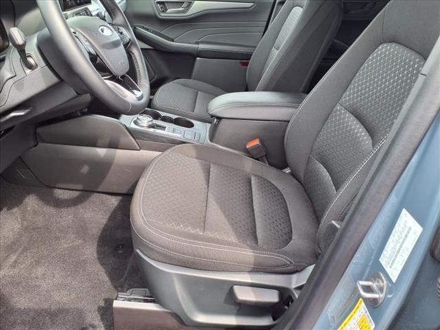 new 2025 Ford Escape car, priced at $30,912
