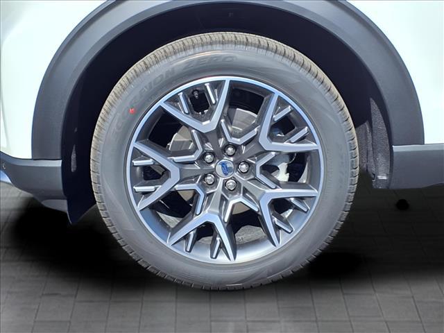 new 2025 Ford Explorer car, priced at $59,570