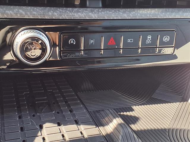 new 2025 Ford Explorer car, priced at $59,570