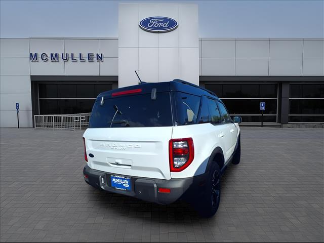 new 2025 Ford Bronco Sport car, priced at $39,271