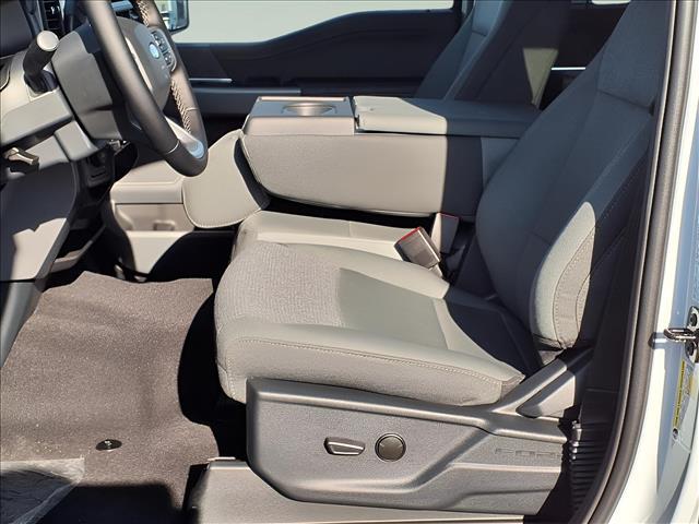 new 2025 Ford F-150 car, priced at $51,880