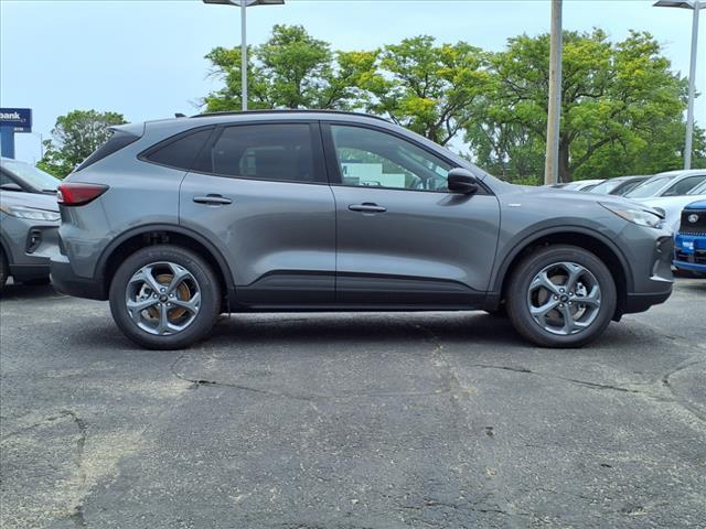 new 2025 Ford Escape car, priced at $29,990