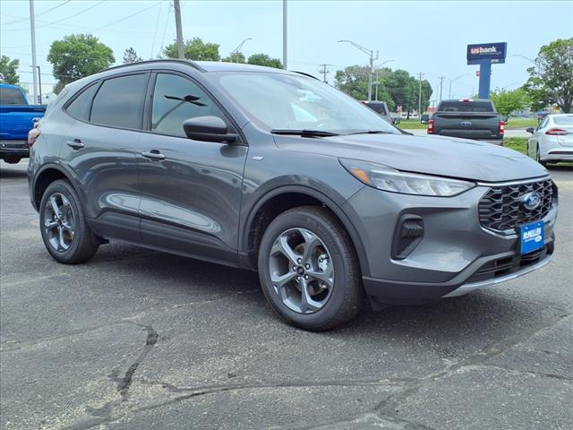 new 2025 Ford Escape car, priced at $29,990