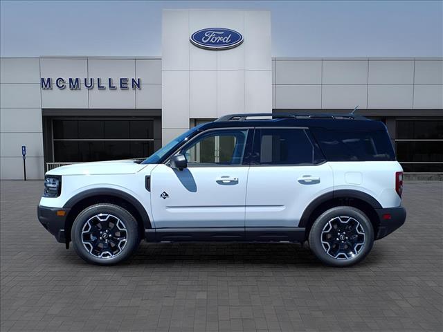 new 2025 Ford Bronco Sport car, priced at $38,663