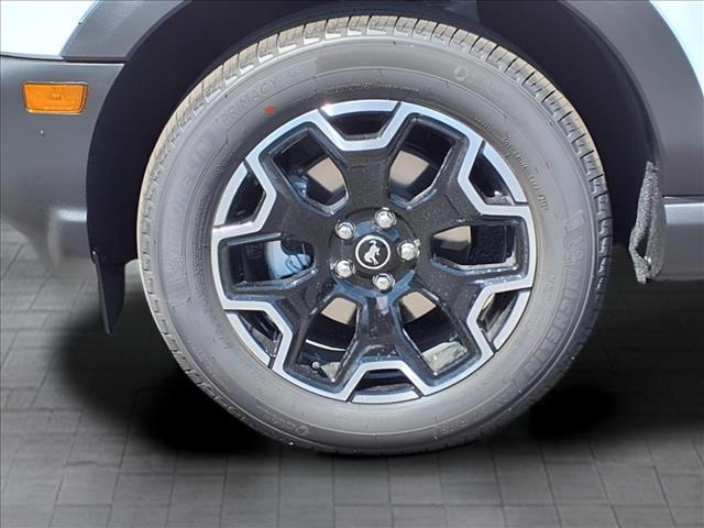 new 2025 Ford Bronco Sport car, priced at $38,663