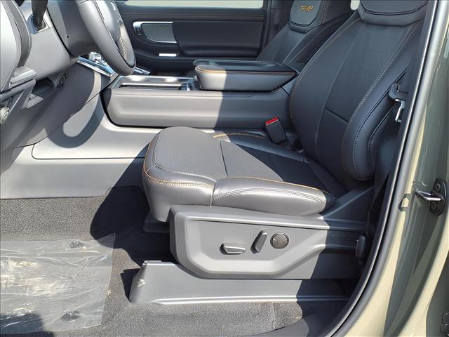 new 2025 Ford Expedition car, priced at $82,490