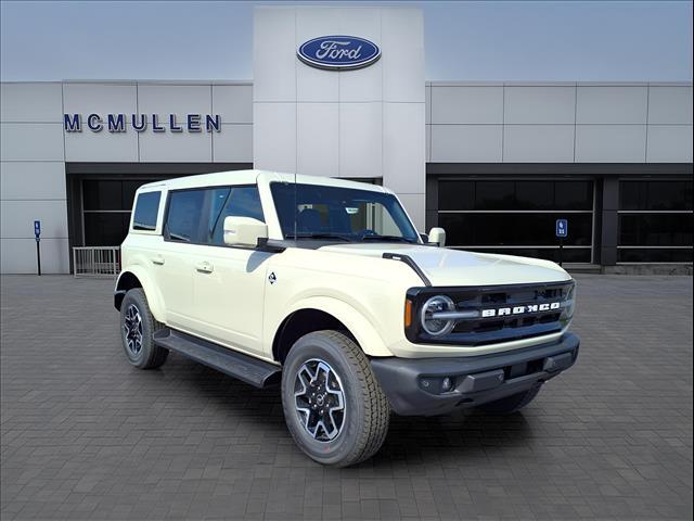 new 2025 Ford Bronco car, priced at $53,998