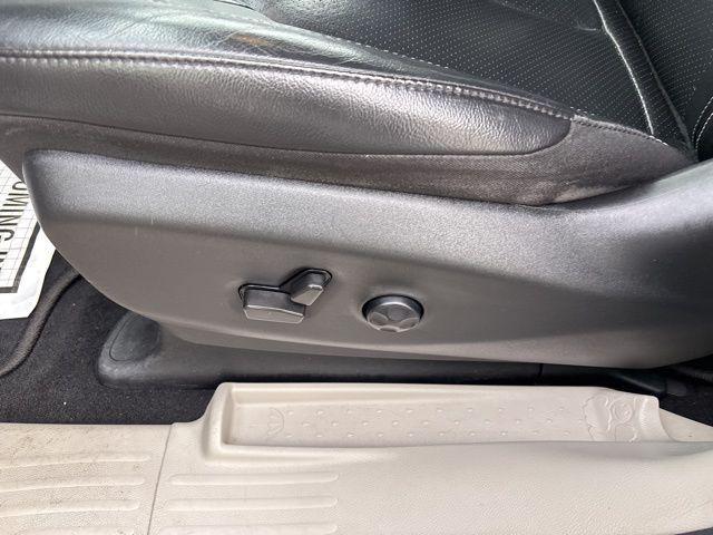 used 2022 Chrysler Pacifica Hybrid car, priced at $18,787