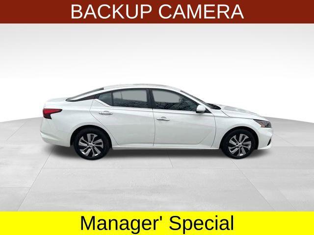 used 2022 Nissan Altima car, priced at $16,317