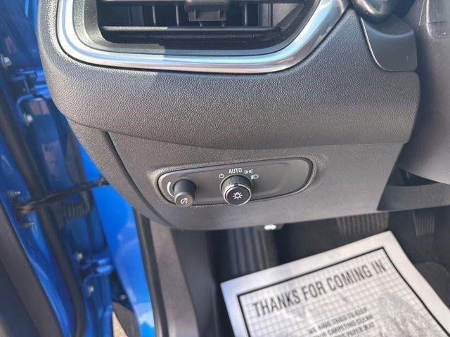 used 2024 Chevrolet Equinox car, priced at $19,136