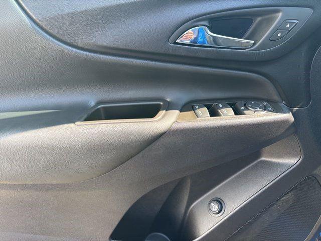 used 2024 Chevrolet Equinox car, priced at $19,136