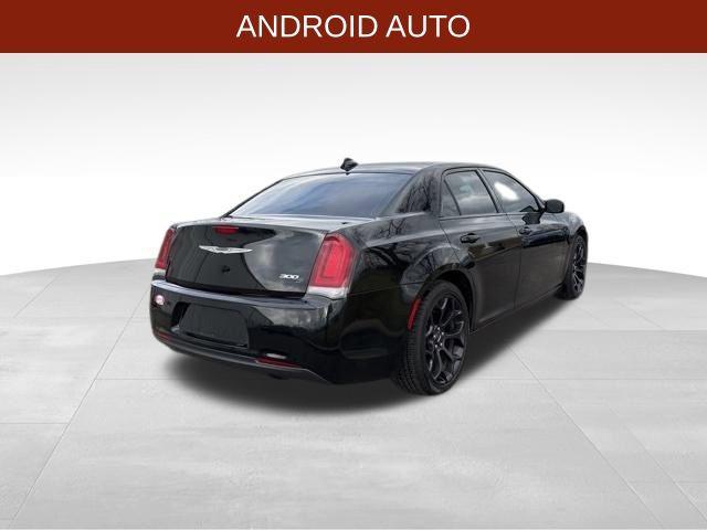 used 2019 Chrysler 300 car, priced at $17,033