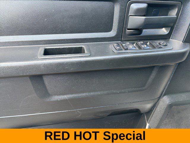 used 2020 Ram 1500 Classic car, priced at $22,664