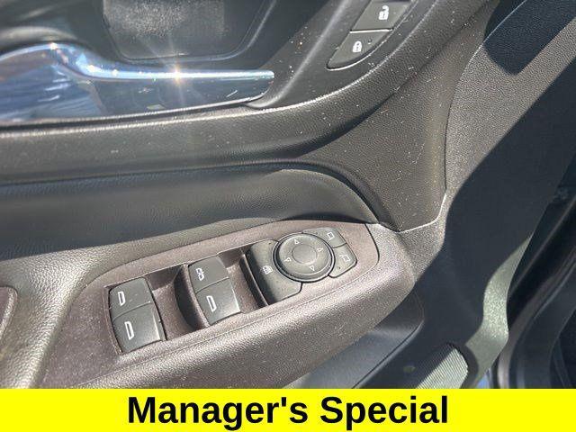 used 2021 Chevrolet Equinox car, priced at $17,295