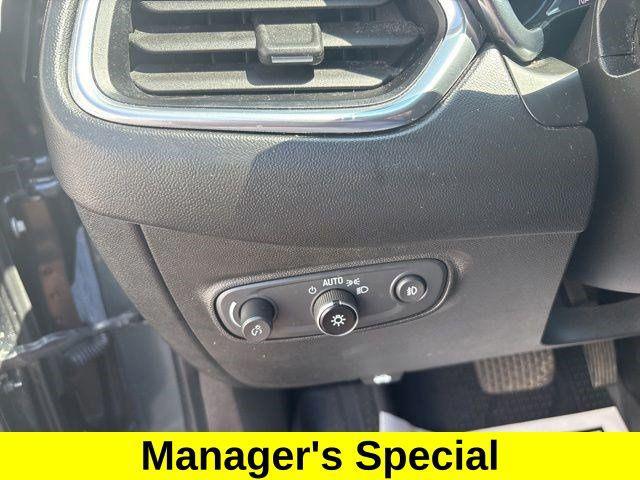 used 2021 Chevrolet Equinox car, priced at $17,295