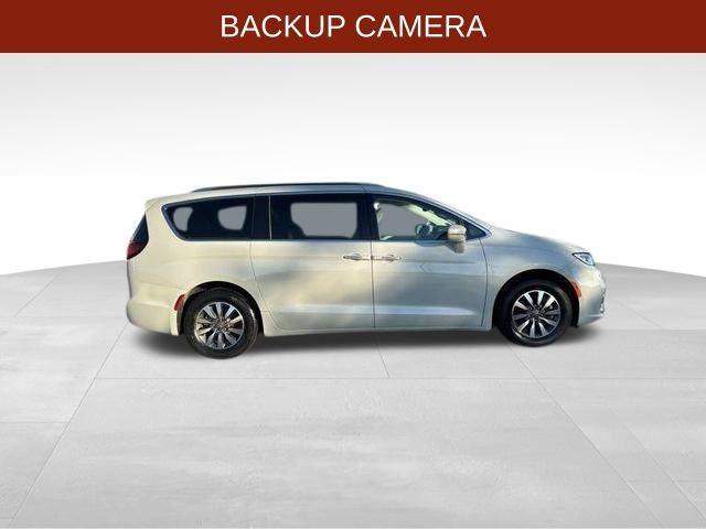 used 2021 Chrysler Pacifica car, priced at $19,216