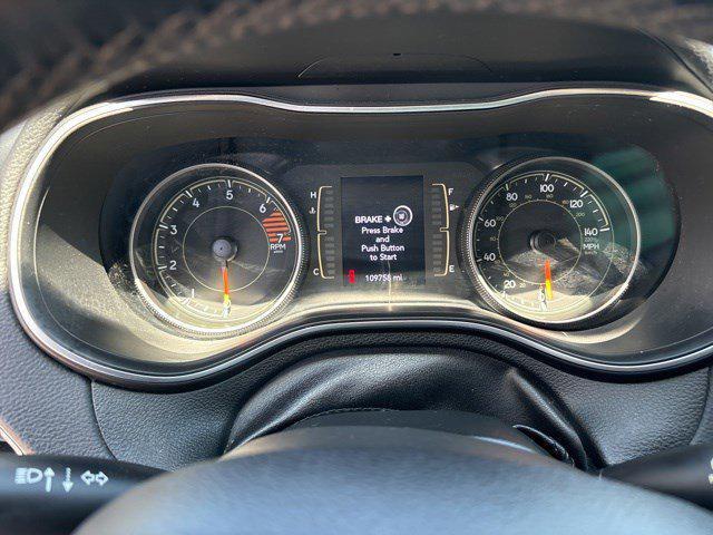 used 2019 Jeep Cherokee car, priced at $14,413