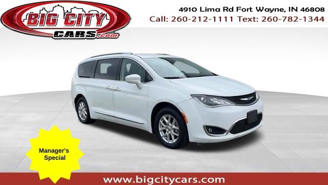 used 2020 Chrysler Pacifica car, priced at $26,206