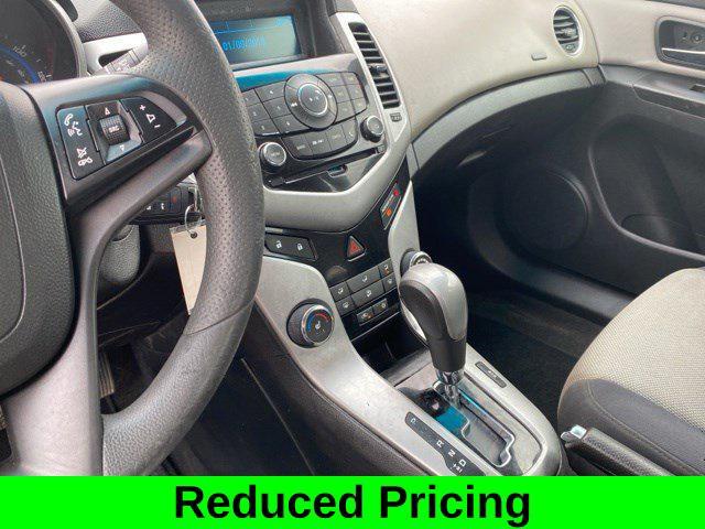 used 2015 Chevrolet Cruze car, priced at $7,074