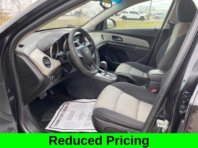 used 2015 Chevrolet Cruze car, priced at $7,074