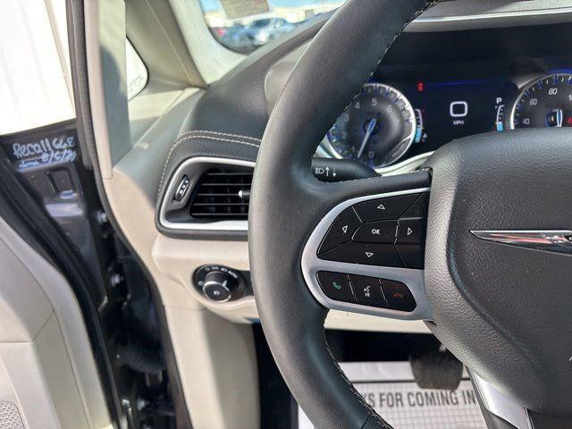 used 2022 Chrysler Pacifica car, priced at $19,742