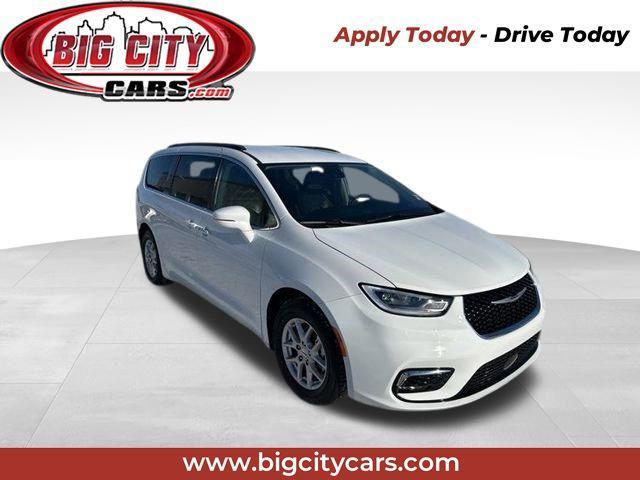 used 2022 Chrysler Pacifica car, priced at $21,994