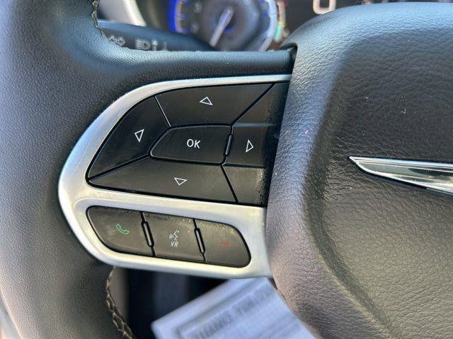 used 2022 Chrysler Pacifica car, priced at $21,994