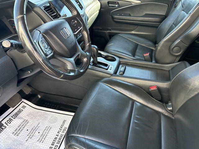 used 2020 Honda Pilot car, priced at $25,747