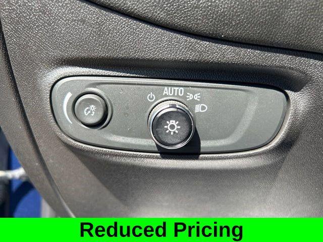 used 2022 Chevrolet Equinox car, priced at $21,168