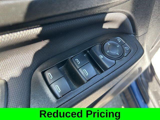 used 2022 Chevrolet Equinox car, priced at $21,168