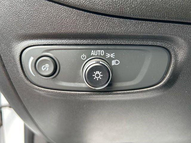 used 2022 Chevrolet Equinox car, priced at $20,631