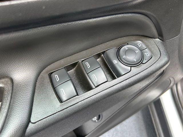 used 2022 Chevrolet Equinox car, priced at $20,631