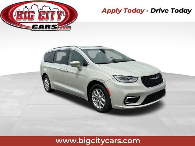 used 2021 Chrysler Pacifica car, priced at $17,867