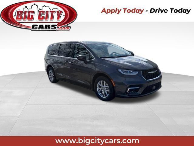 used 2023 Chrysler Pacifica car, priced at $24,485