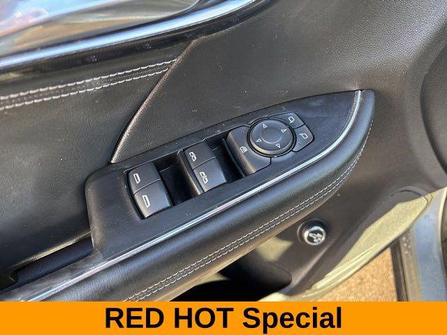 used 2023 Buick Envision car, priced at $26,534