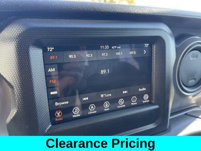 used 2021 Jeep Gladiator car, priced at $33,118