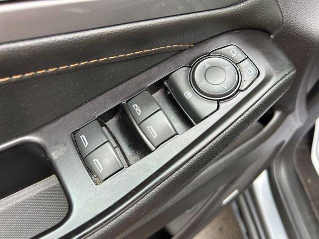 used 2020 Chevrolet Traverse car, priced at $17,259