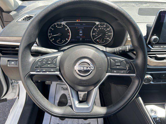 used 2023 Nissan Altima car, priced at $20,272
