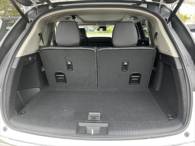 new 2025 Acura MDX car, priced at $58,550