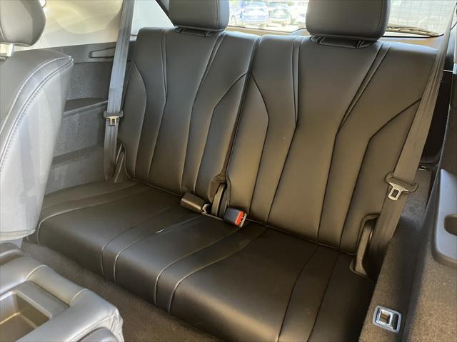 new 2026 Acura MDX car, priced at $53,750