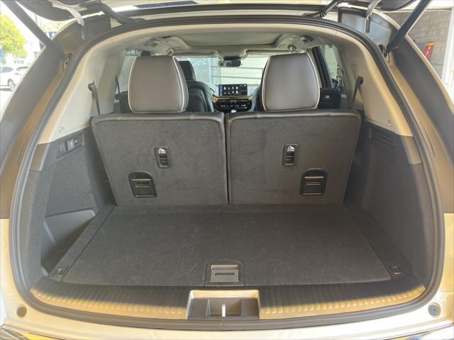 new 2026 Acura MDX car, priced at $68,850