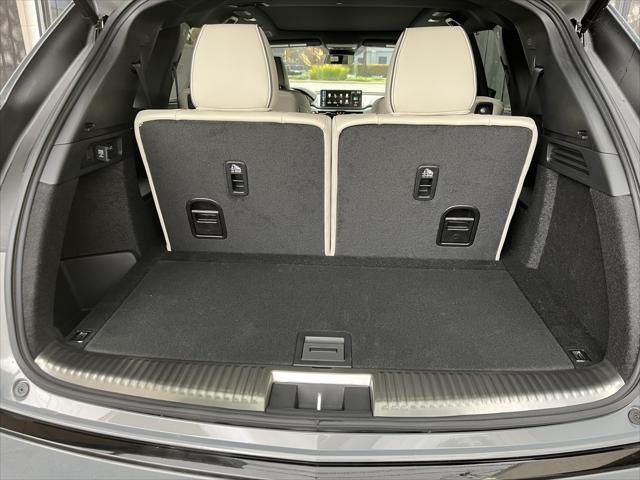 new 2025 Acura MDX car, priced at $70,250